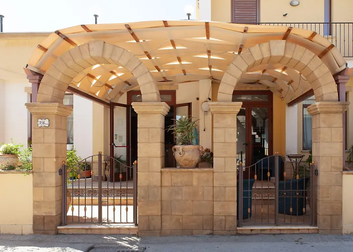 Sammartano Hotels
